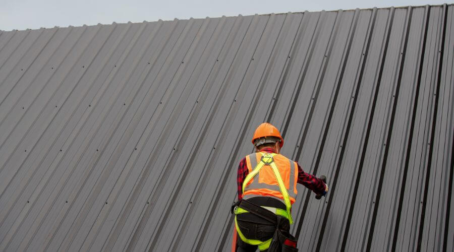 Professional gutter cleaning in Daleville, VA